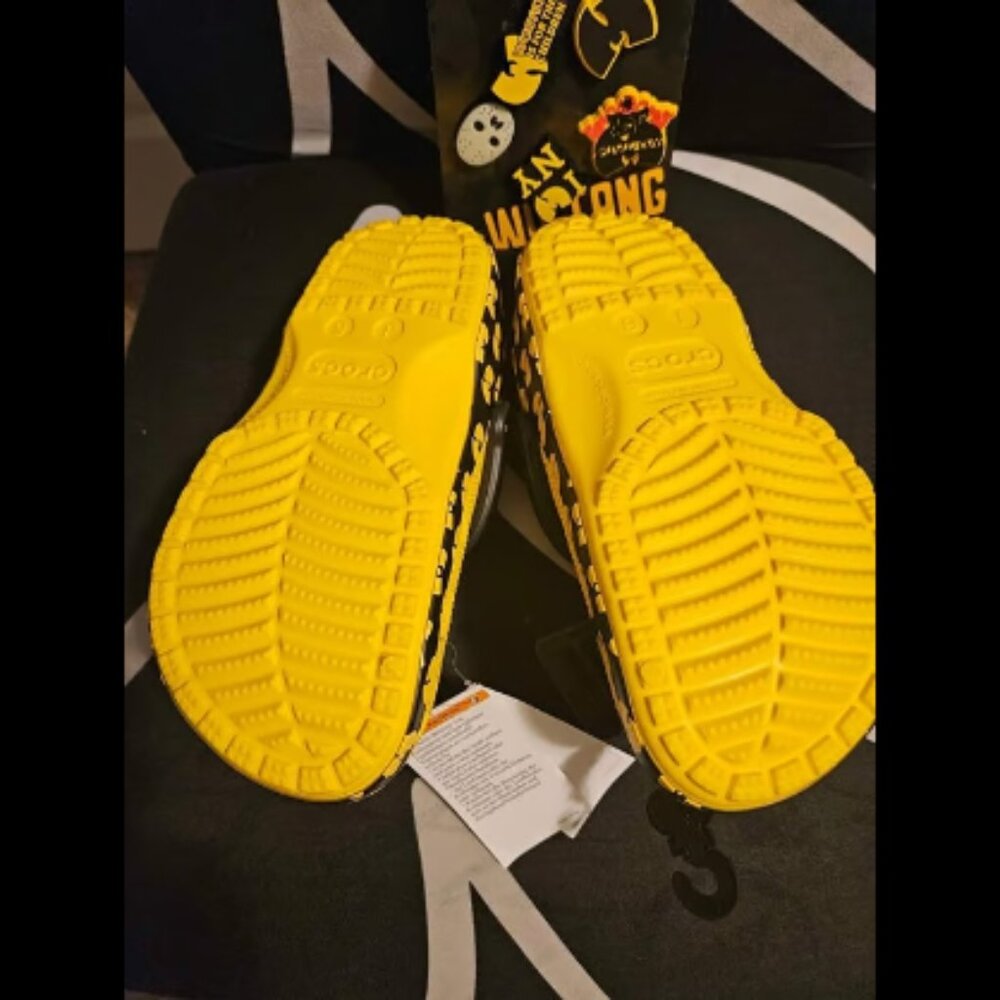 Classic WU-TANG CROCS! US Size J6